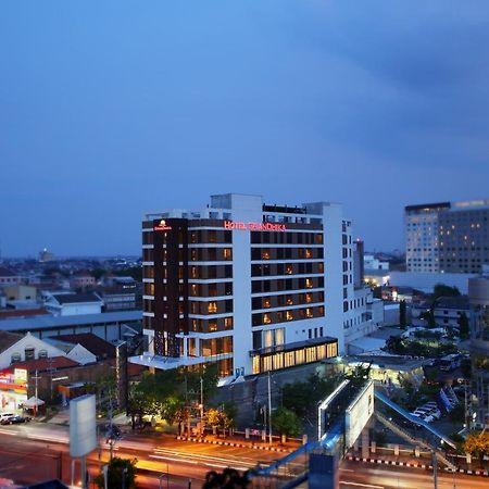โรงแรมกรันทิกา เปมูดา เซอมารัง ภายนอก รูปภาพ